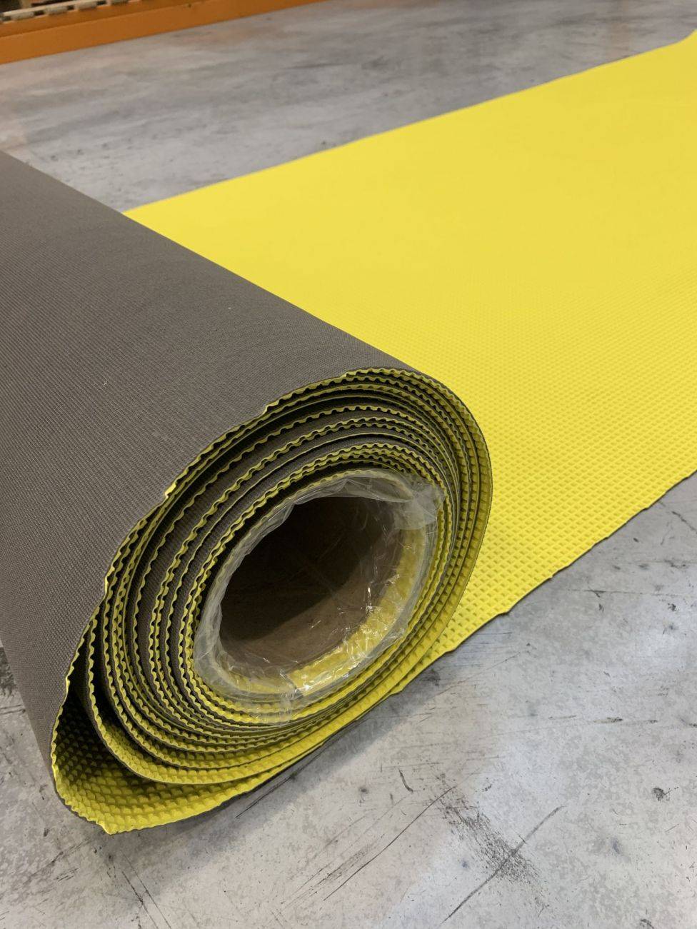 SafeRoute Hi-Vis Yellow Walkway Matting