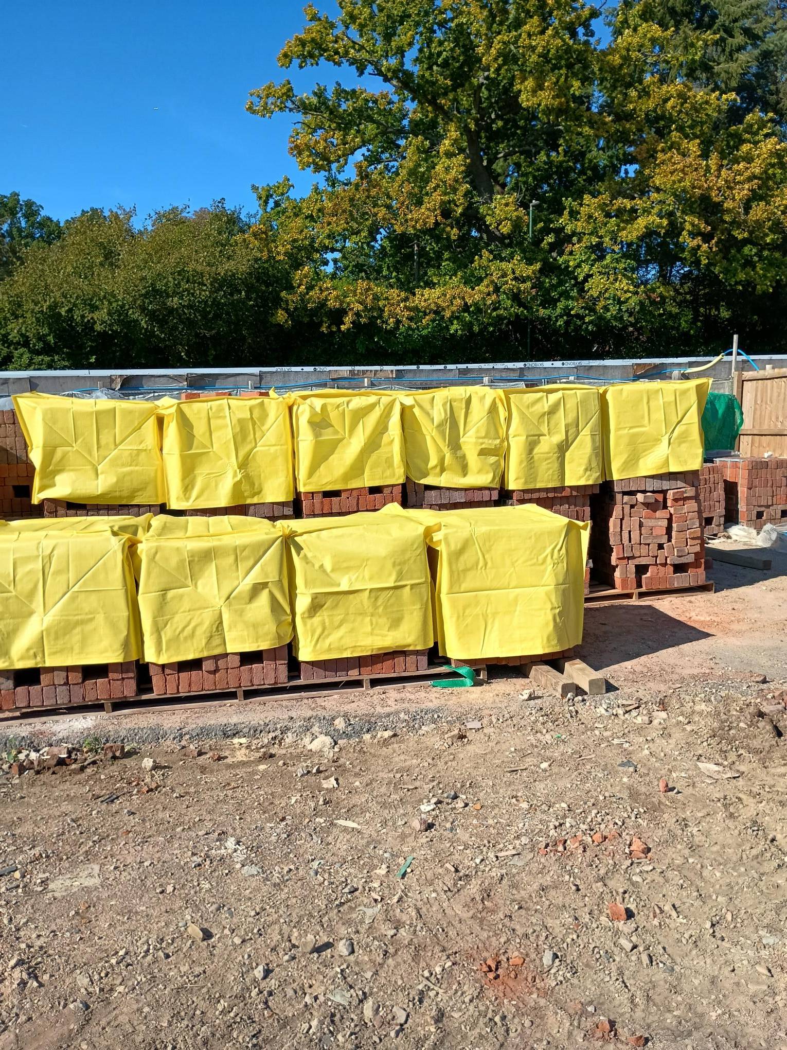 Brickshield Pallet Cover Yellow - 10 pack