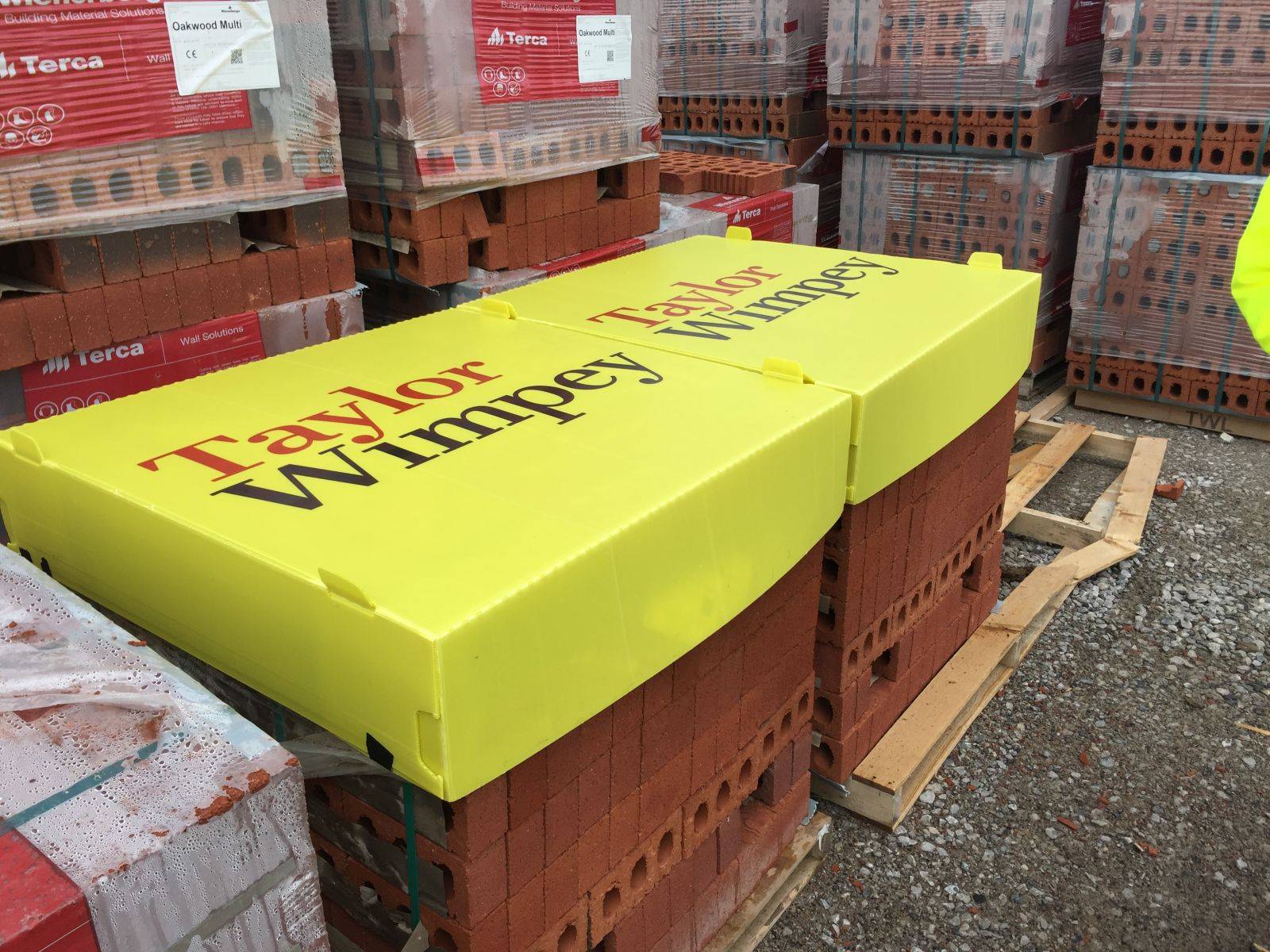 Block Pallet Cover