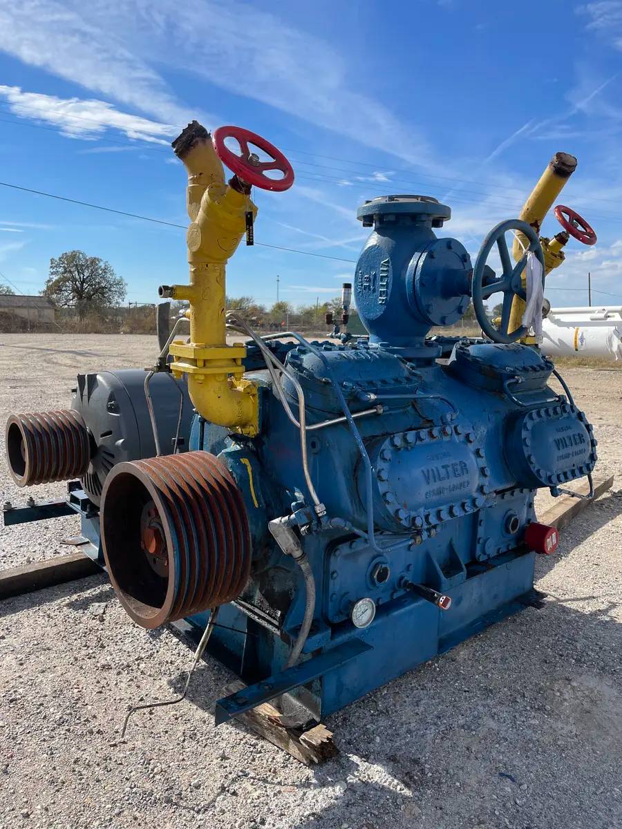 Vilter 4416 16-Cylinder Bare Reciprocating Compressor (200 HP 460 V, B ...